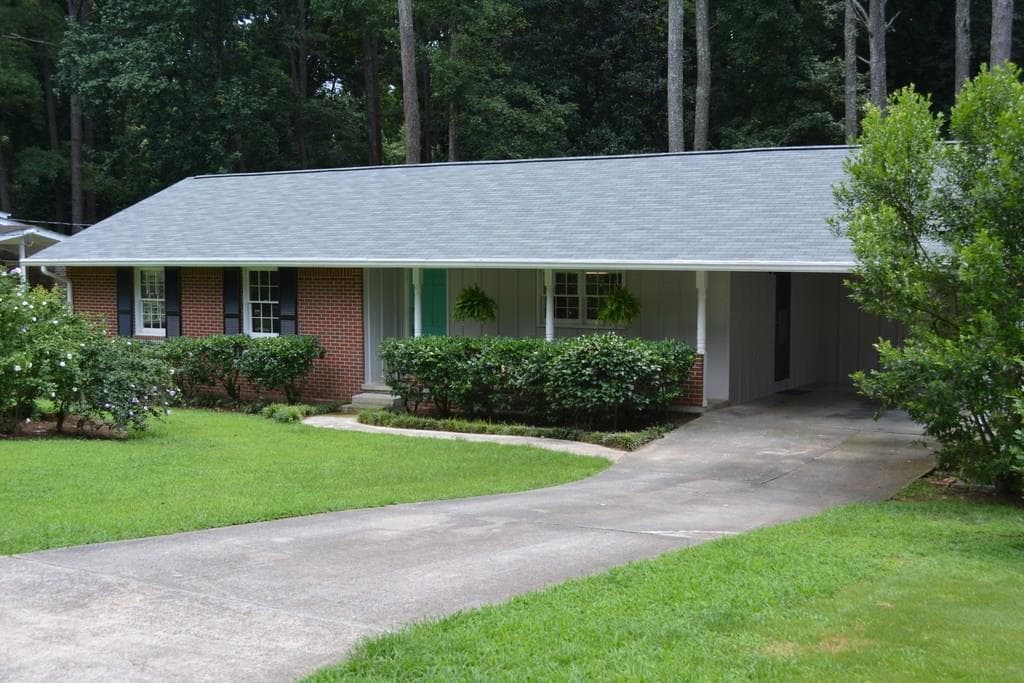 3227 Moss Oak Drive, Atlanta, GA 30340 — most recent listing photo