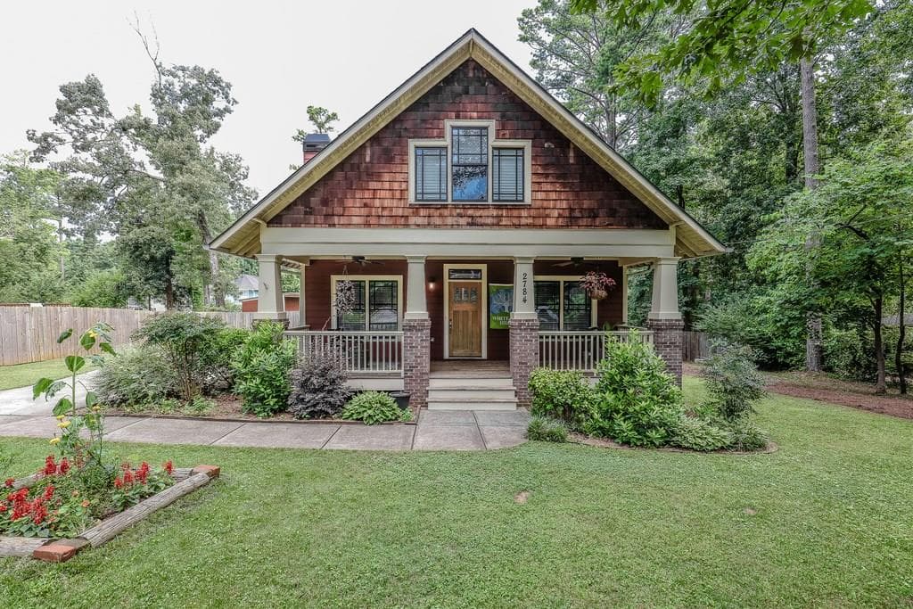 2784 EASTWOOD Drive, Decatur, GA 30032 — most recent listing photo