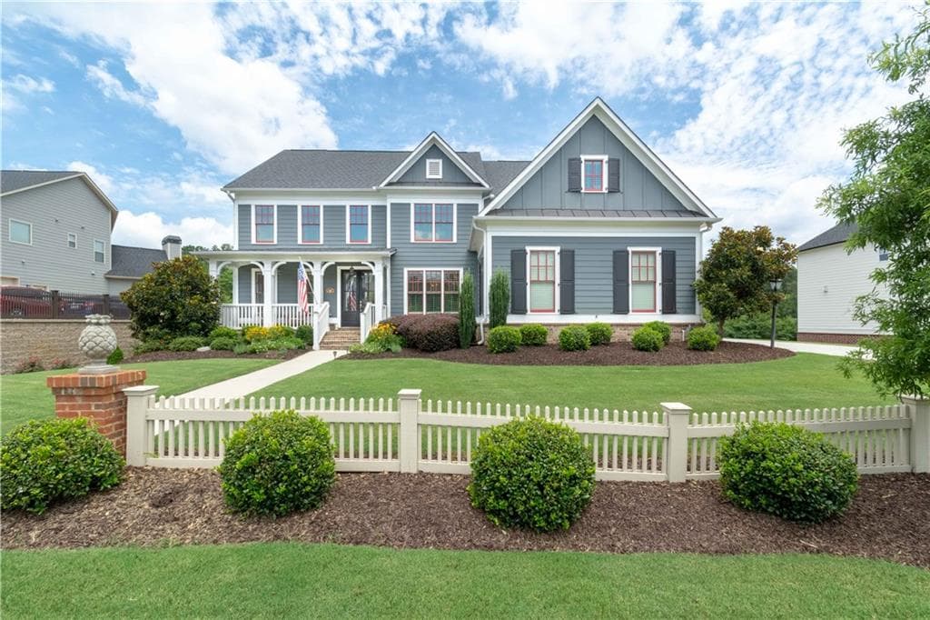 5 bedroom, 3,601 sq ft single family residence sold at 3715 Williams Point Drive, Cumming, GA 30028