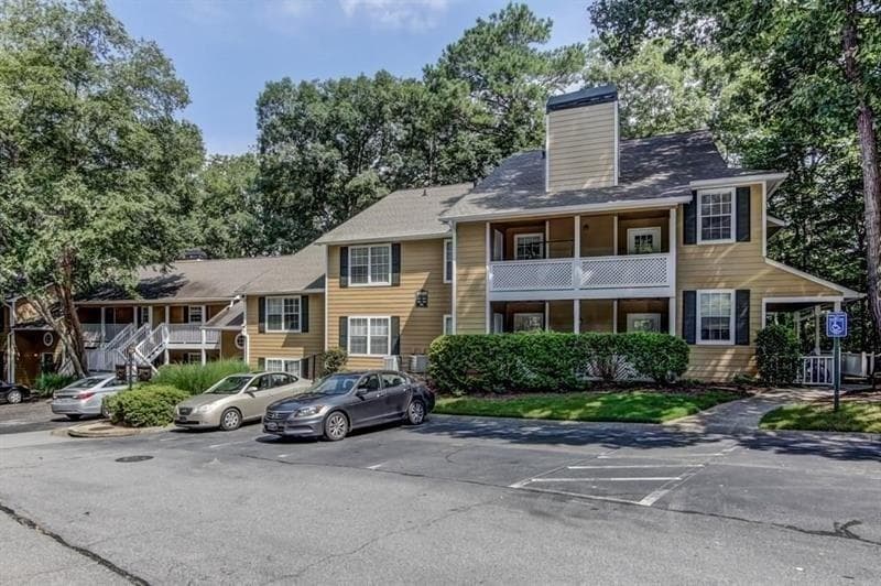 3940 Riverlook Parkway 104, Marietta, GA 30067 — most recent listing photo