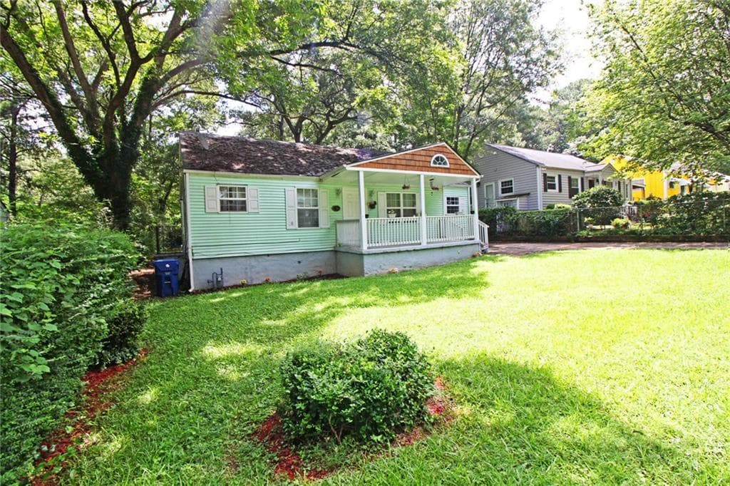 3 bedroom, 968 sq ft single family residence sold at 1094 Wyland Drive, Atlanta, GA 30310