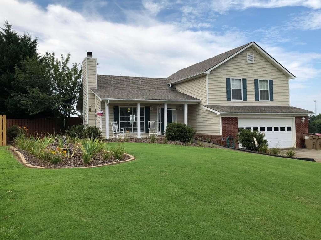 5507 Rolling Mist Court, Flowery Branch, GA 30542 — most recent listing photo