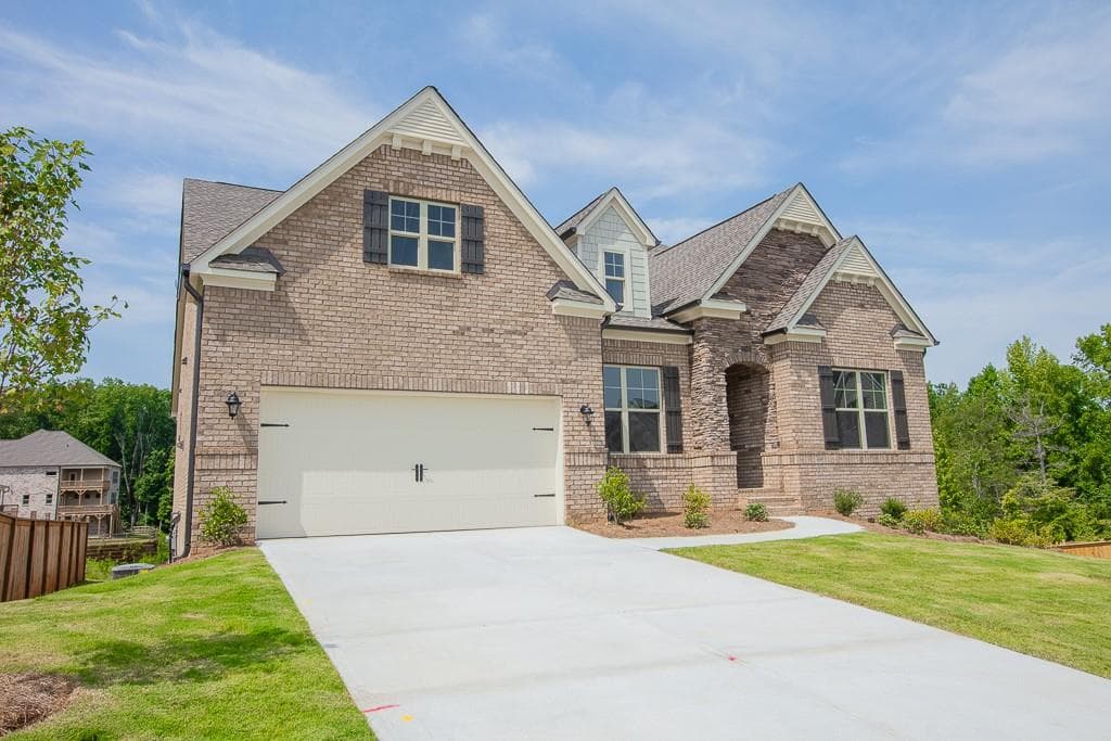3 bedroom, 2,455 sq ft single family residence sold at 3907 Rustic Pine Lane, Buford, GA 30518