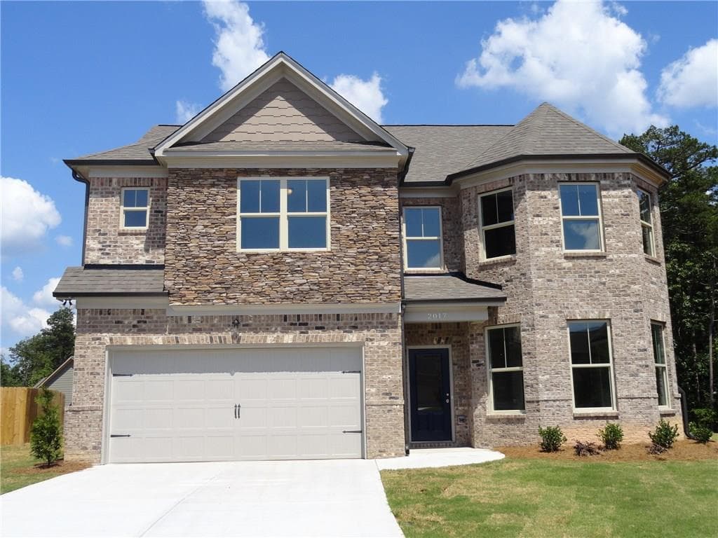 5 bedroom, 2,672 sq ft single family residence sold at 2007 Farm Pond Way, Lawrenceville, GA 30043