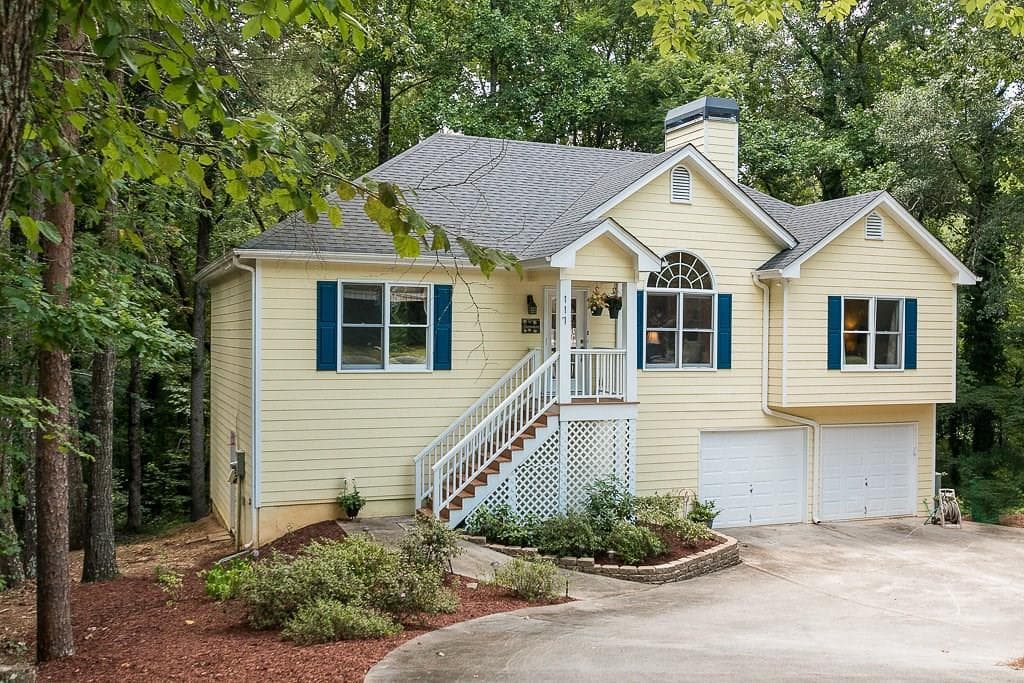 4 bedroom, 2,488 sq ft single family residence sold at 117 Remington Court, Woodstock, GA 30188