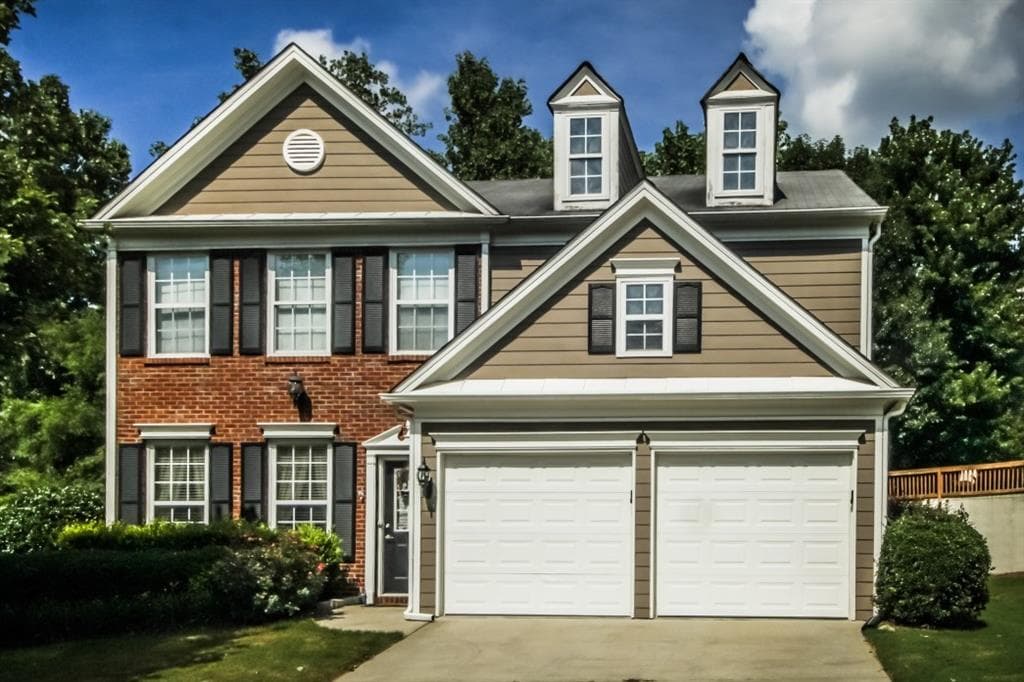3 bedroom, 2,070 sq ft single family residence sold at 5083 Bright Hampton Drive, Atlanta, GA 30339
