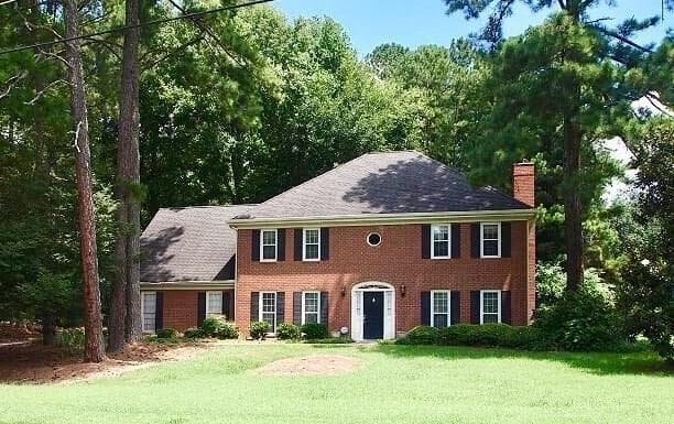 6925 Northgreen Drive, Sandy Springs, GA 30328 — most recent listing photo