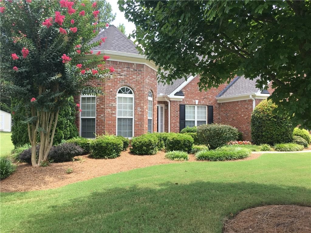 4 bedroom, 2,324 sq ft single family residence sold at 1718 Sapling Court, Lawrenceville, GA 30043