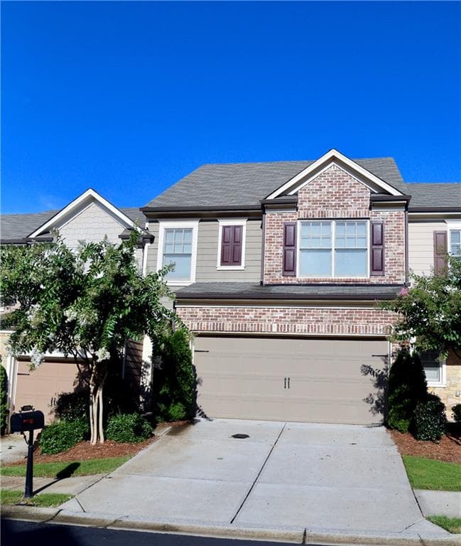 3 bedroom, 1,527 sq ft townhouse sold at 1090 Township Circle, Alpharetta, GA 30004
