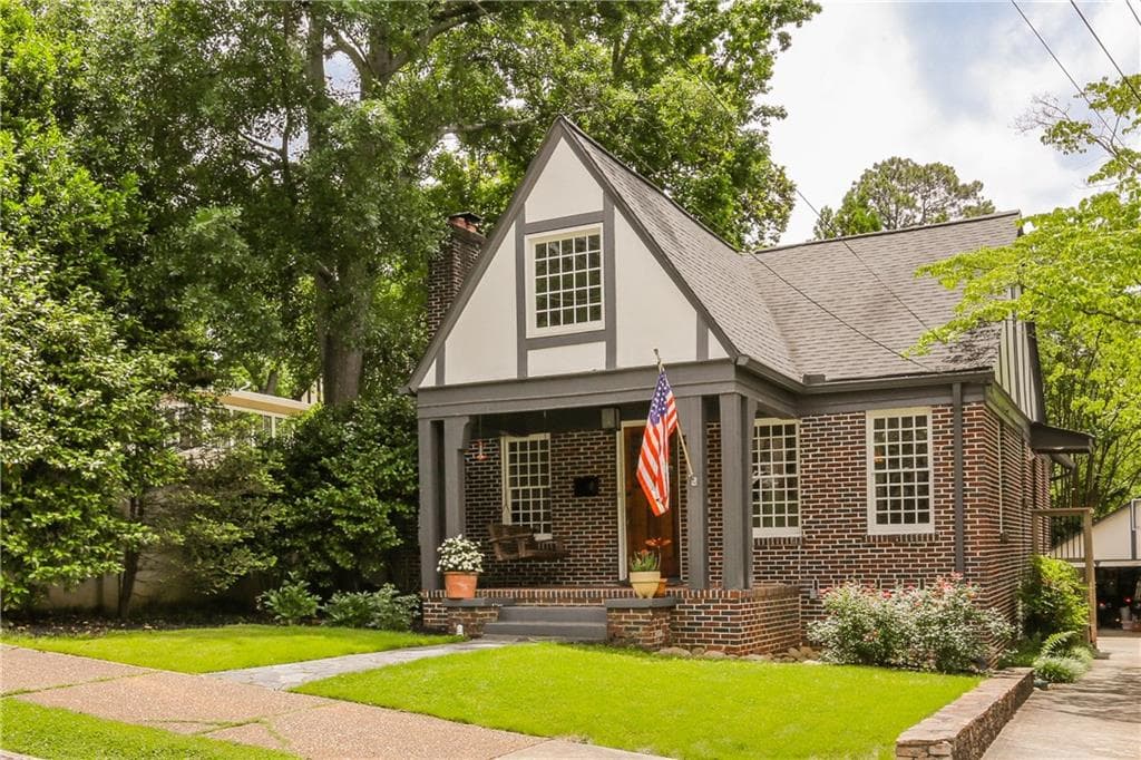 4 bedroom single family residence sold at 1641 Clifton Terrace, Atlanta, GA 30307