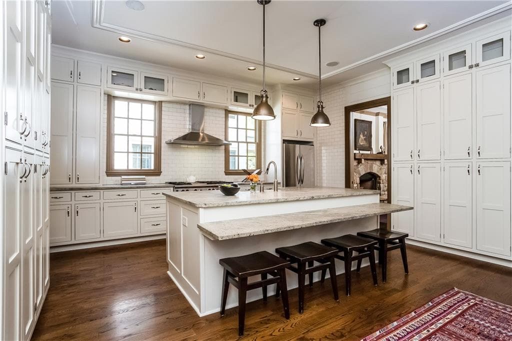 6935 Bucks Road, Cumming, GA 30040 — most recent listing photo