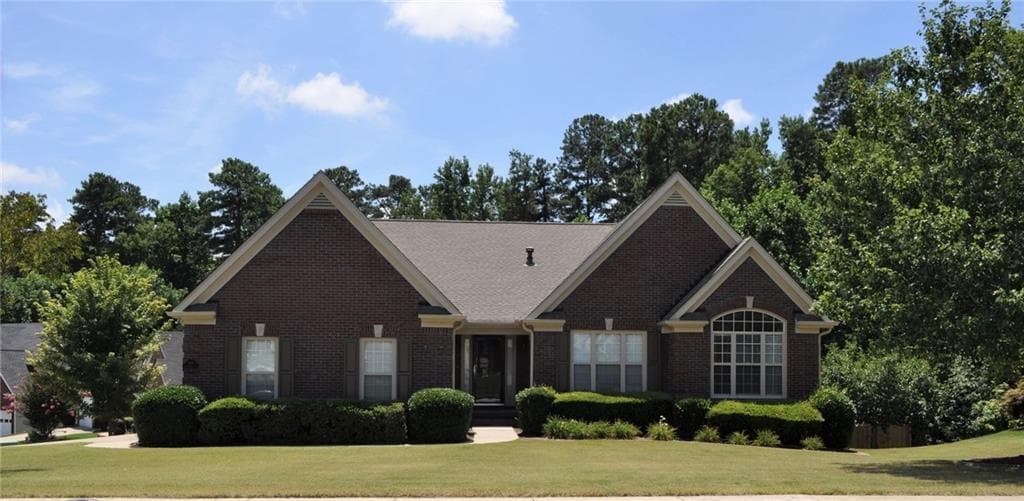 1370 Creek Pointe Circle, Lawrenceville, GA 30043 — most recent listing photo