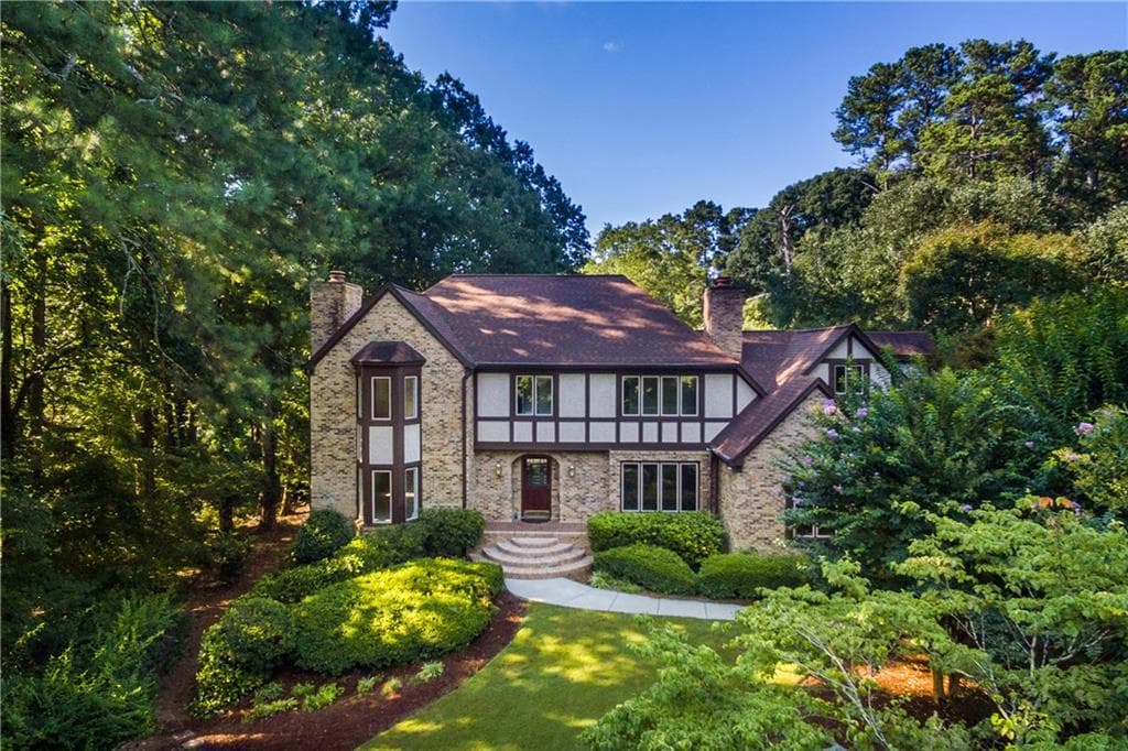 2640 Roxburgh Drive, Roswell, GA 30076 — most recent listing photo