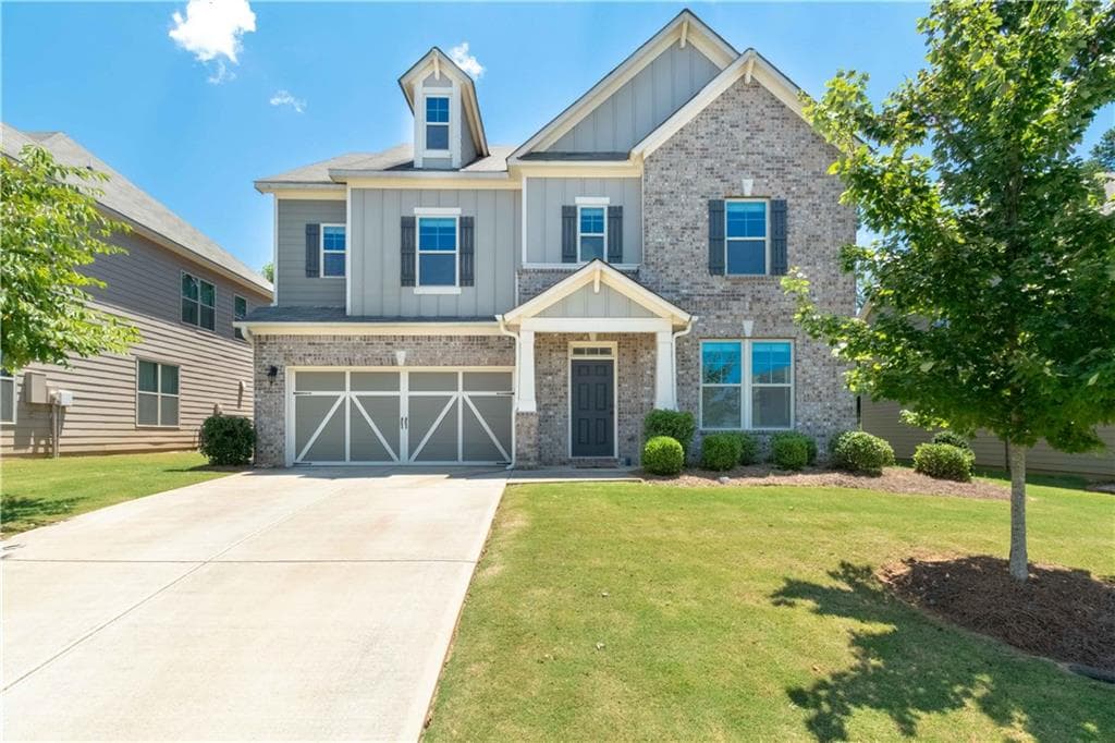4 bedroom, 3,071 sq ft single family residence sold at 5490 Breckinridge Lane, Cumming, GA 30040