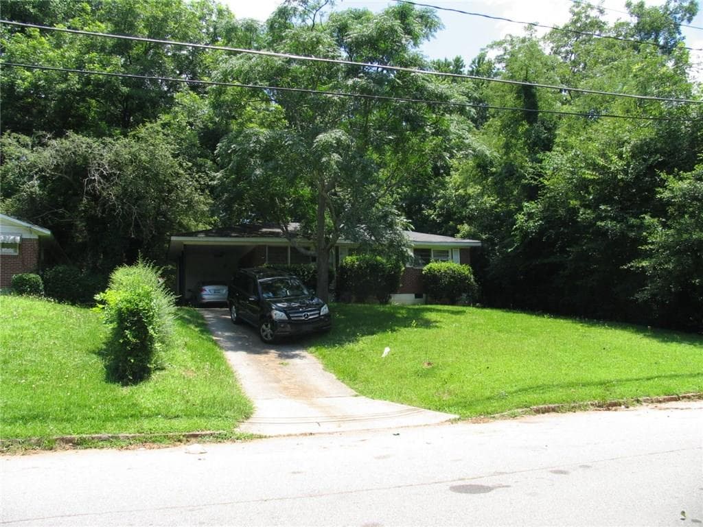 3 bedroom, 1,044 sq ft single family residence sold at 1924 Evans Drive, Atlanta, GA 30310
