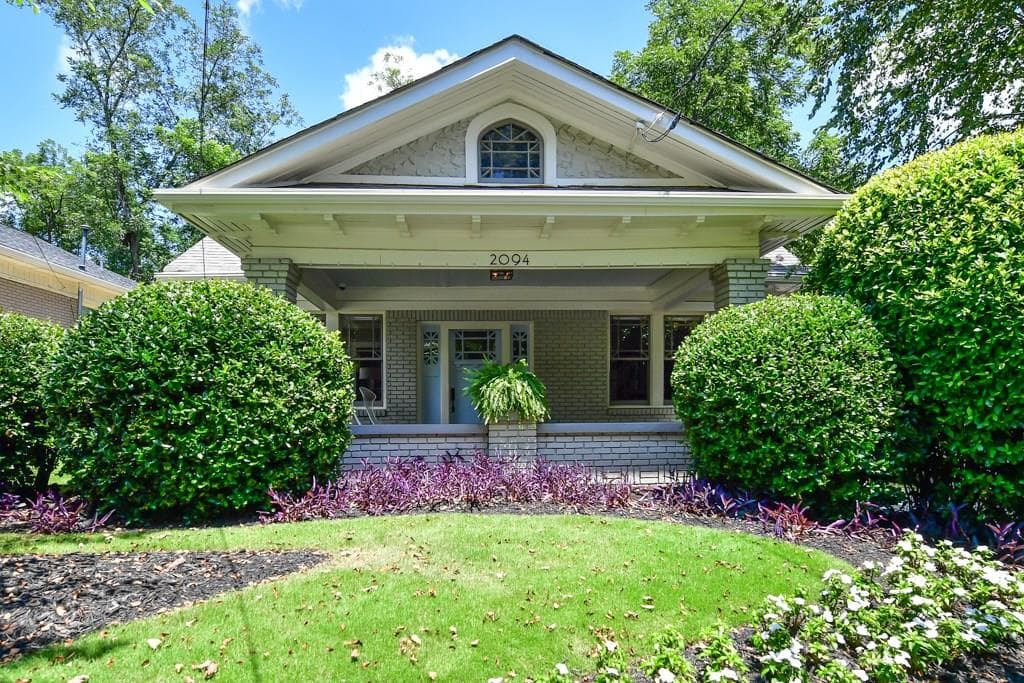 3 bedroom, 2,086 sq ft single family residence sold at 2094 Hosea L Williams Drive, Atlanta, GA 30317