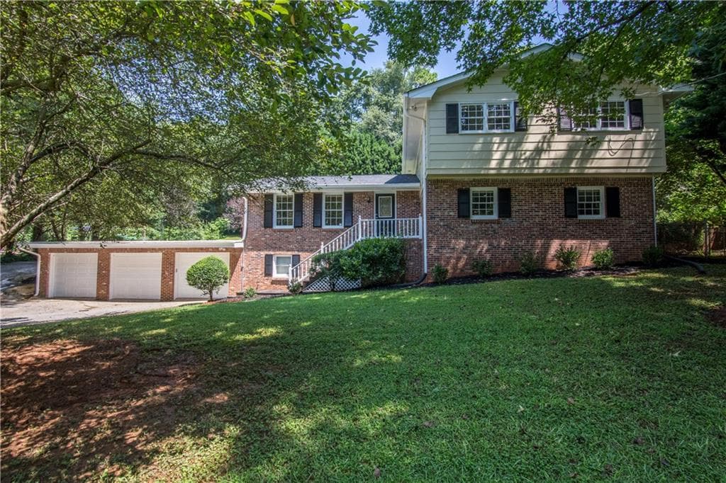 4409 Plantation Lane, Norcross, GA 30093 — most recent listing photo