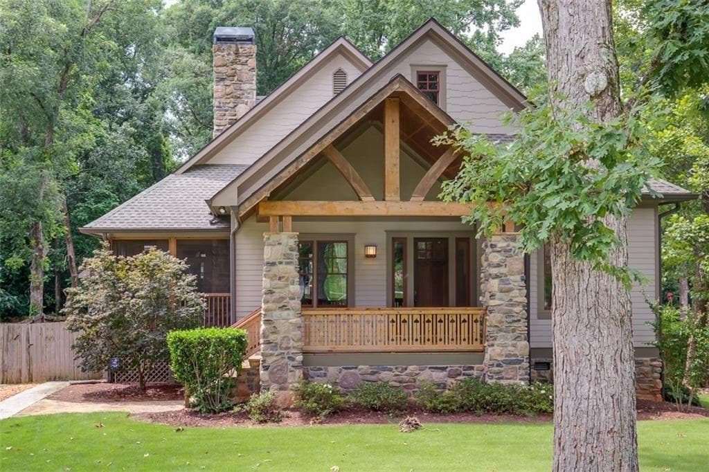 3 bedroom, 3,674 sq ft single family residence sold at 1315 Sargent Avenue, Atlanta, GA 30316