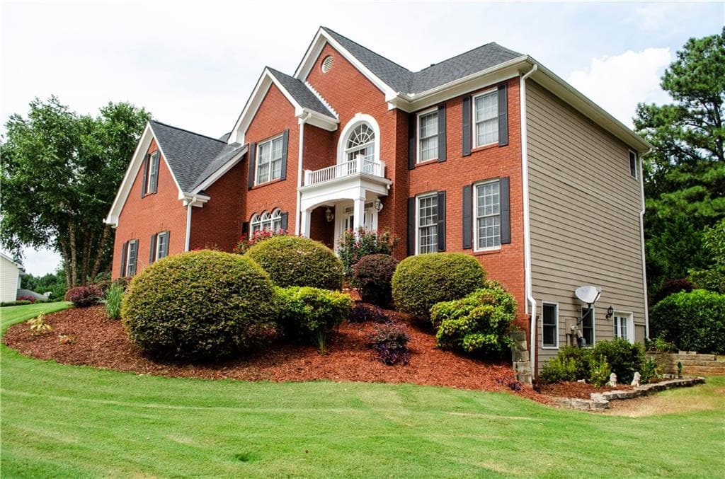 6 bedroom, 3,400 sq ft single family residence sold at 2675 Still Farms Court, Lawrenceville, GA 30043