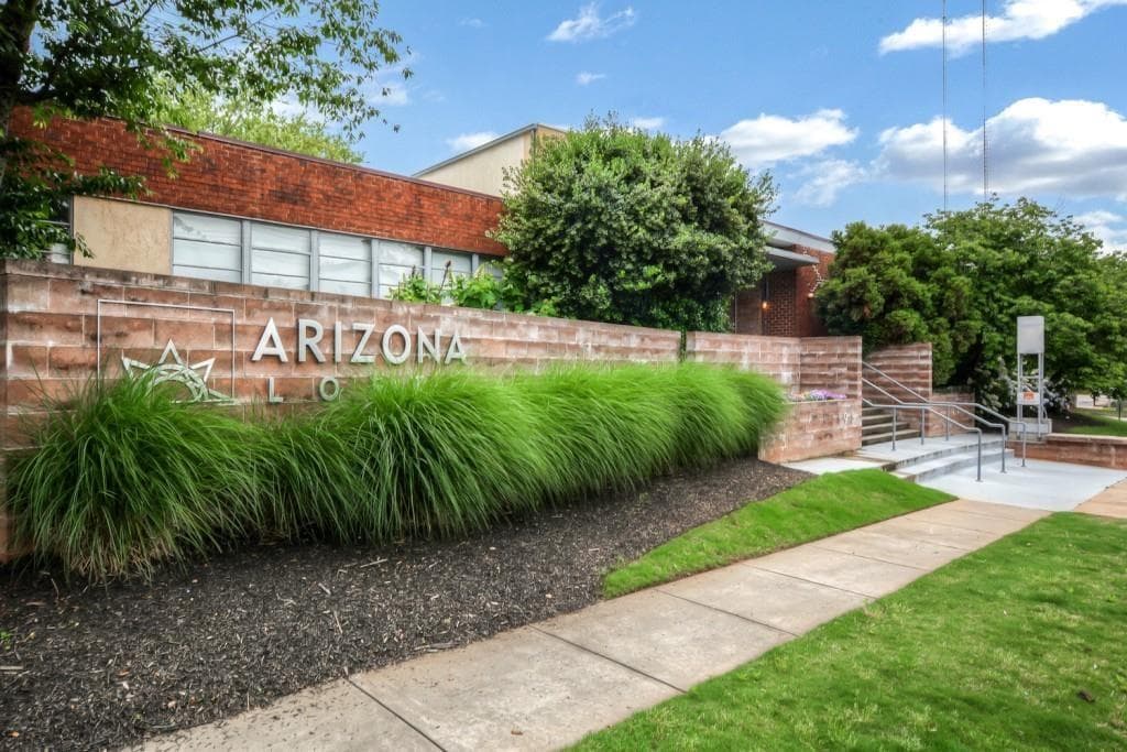 2 bedroom, 1,354 sq ft condominium sold at 195 Arizona Avenue 116, Atlanta, GA 30307