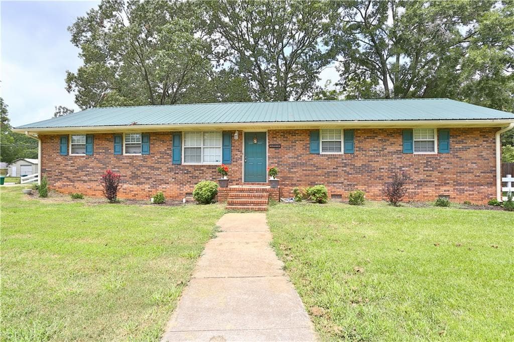 1918 Elizabeth Street, Statham, GA 30666 — most recent listing photo