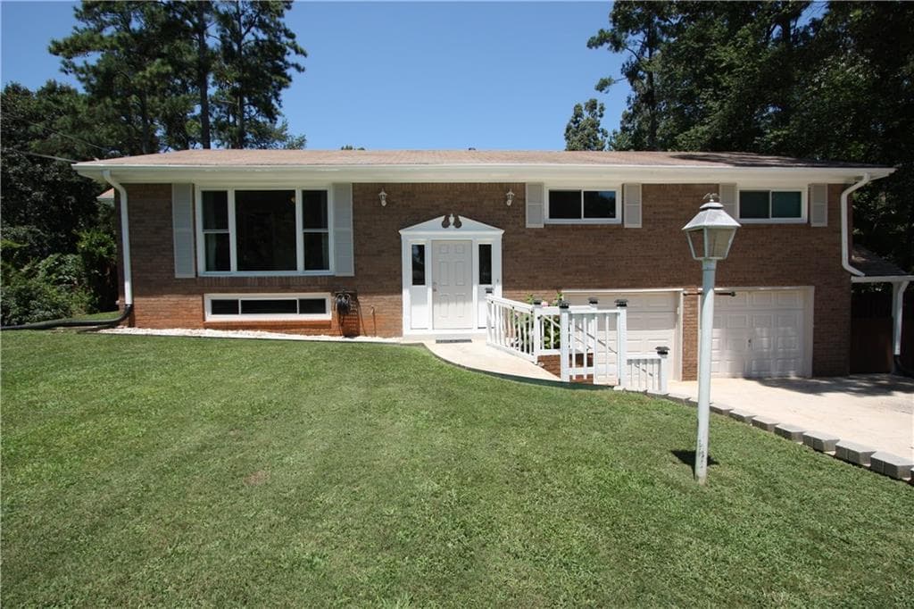 1222 Siesta Lane, Acworth, GA 30102 — most recent listing photo