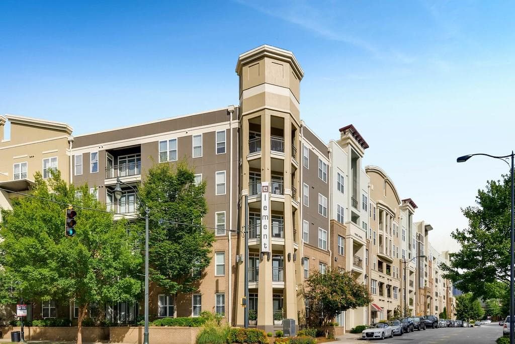 2 bedroom, 1,253 sq ft condominium sold at 390 17th Street 3018, Atlanta, GA 30363