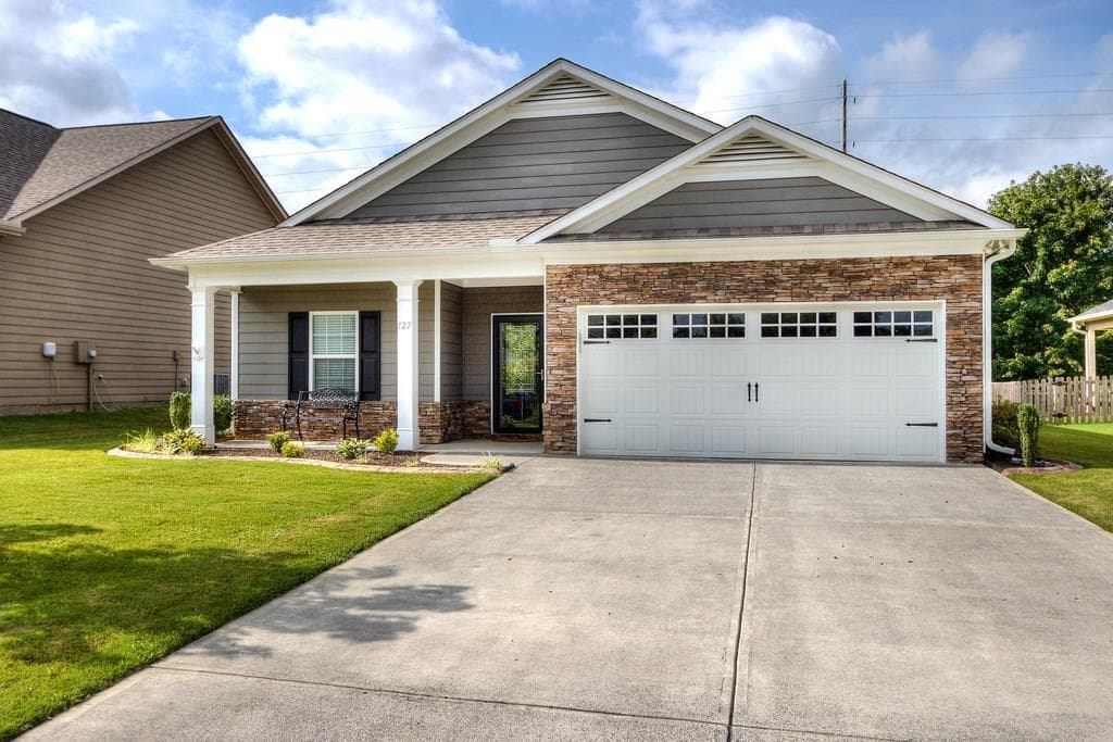 127 Mercer Lane, Cartersville, GA 30120 — most recent listing photo