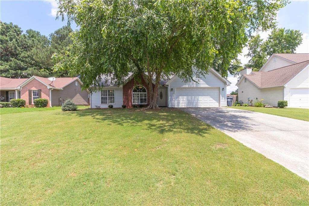5565 Sugar Hill Crossing Drive, Sugar Hill, GA 30518 — most recent listing photo