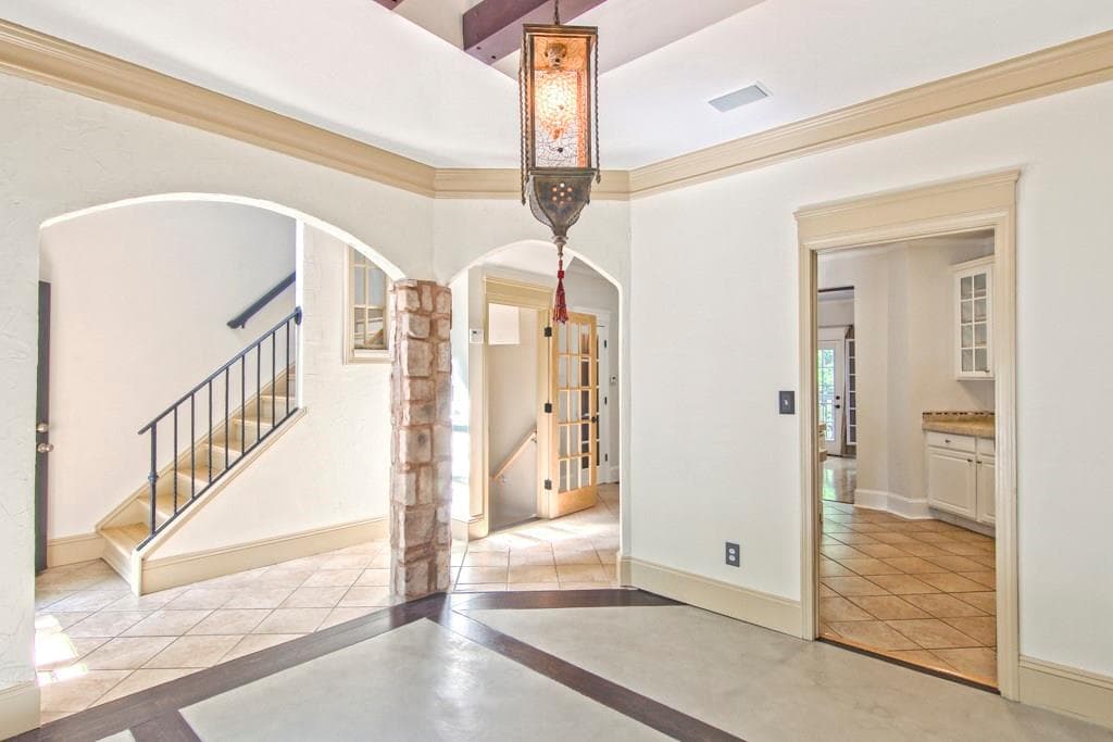 3 bedroom, 1,734 sq ft townhouse sold at 1580 Commerce Drive A-1, Decatur, GA 30030