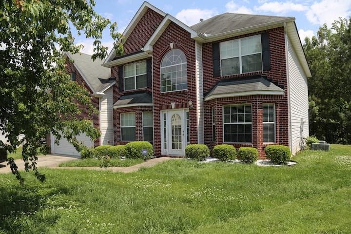 225 Redtop Circle, Fairburn, GA 30213 — most recent listing photo
