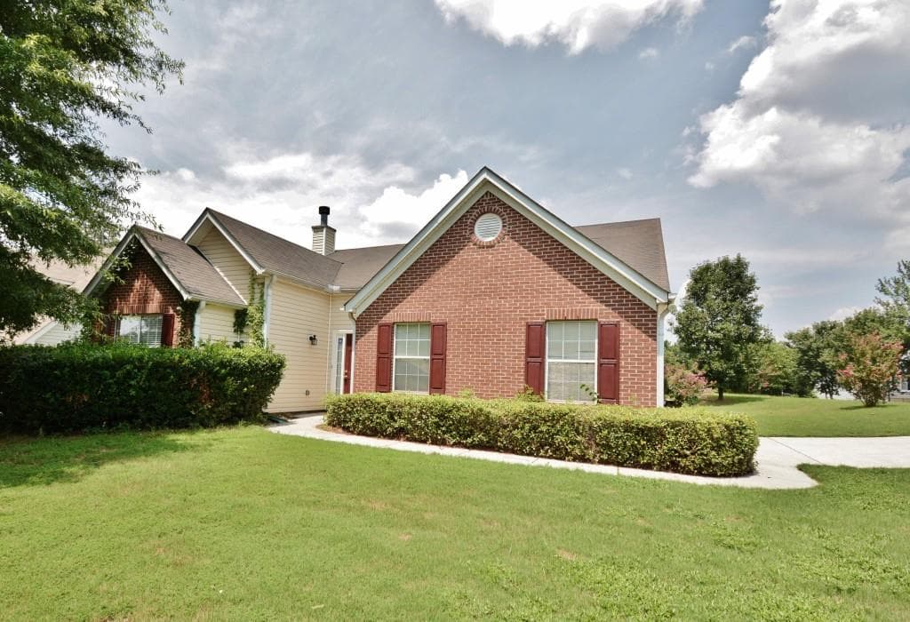 570 SYDNEY CREST Lane, Lawrenceville, GA 30046 — most recent listing photo
