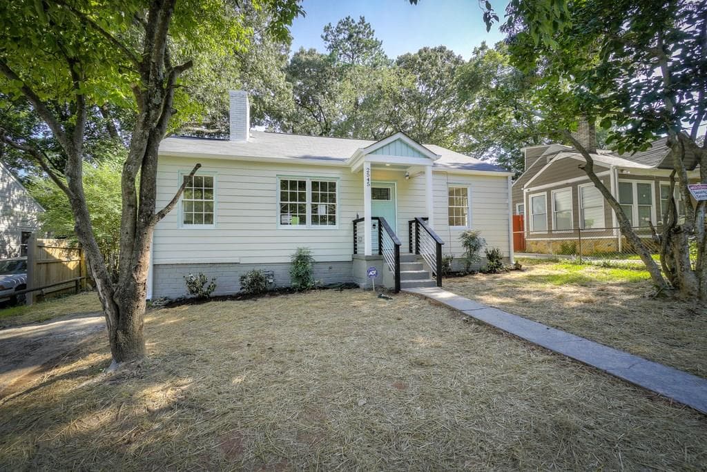 2545 Eastwood Drive, Decatur, GA 30032 — most recent listing photo