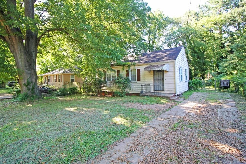 2 bedroom, 792 sq ft single family residence sold at 1293 Almont Drive, Atlanta, GA 30310