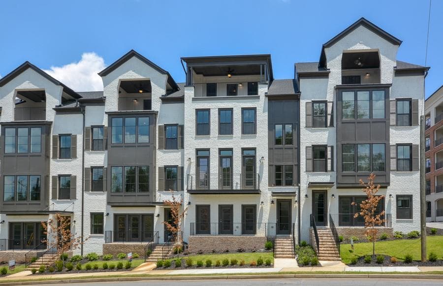 132 W Wieuca Road 7, Sandy Springs, GA 30342 — most recent listing photo