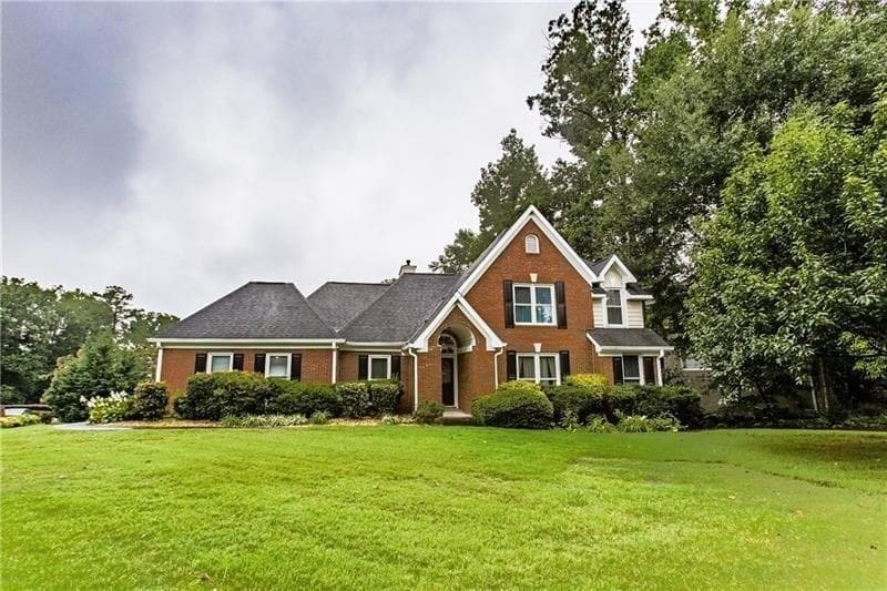 3 bedroom, 2,237 sq ft single family residence sold at 1739 Brookstone Lane, Acworth, GA 30101