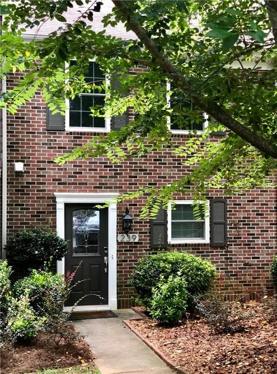 239 Quail Run, Roswell, GA 30076 — most recent listing photo