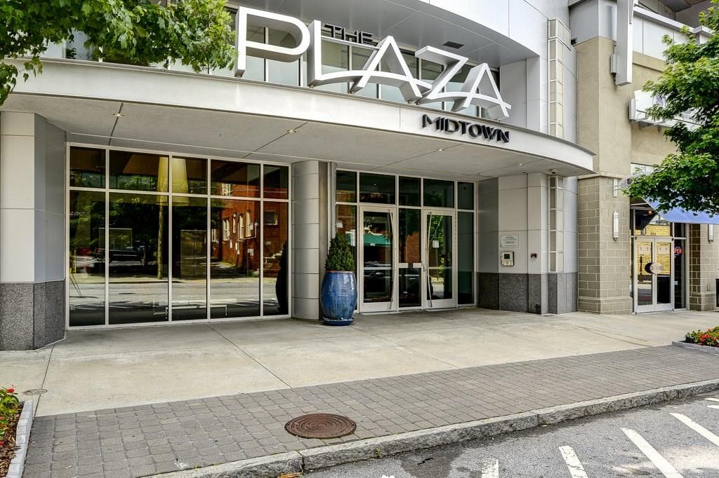 1 bedroom, 774 sq ft condominium sold at 44 Peachtree Place 1929, Atlanta, GA 30309 — photo 1 of 1