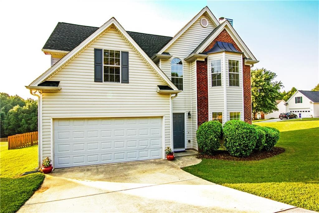 4 bedroom, 2,195 sq ft single family residence sold at 2230 Burr Court, Buford, GA 30518