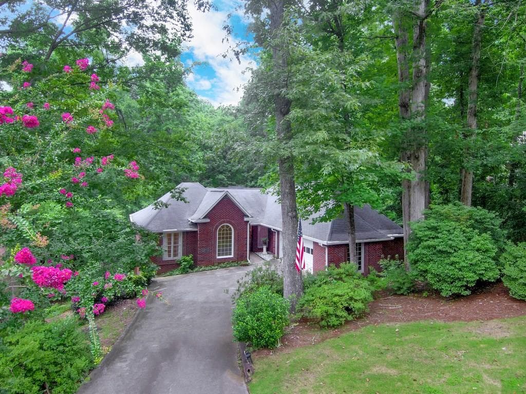 960 Westersham Place, Marietta, GA 30064 — most recent listing photo
