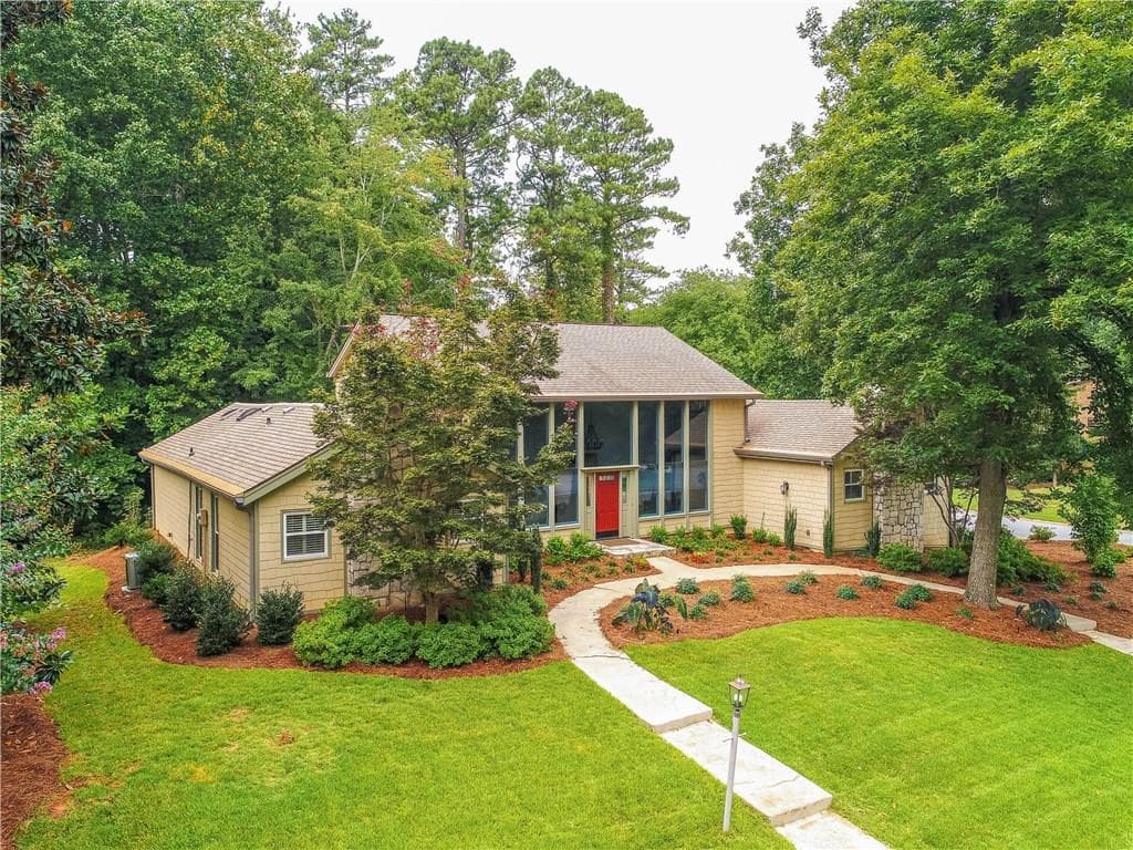 5275 Trowbridge Drive, Dunwoody, GA 30338 — most recent listing photo