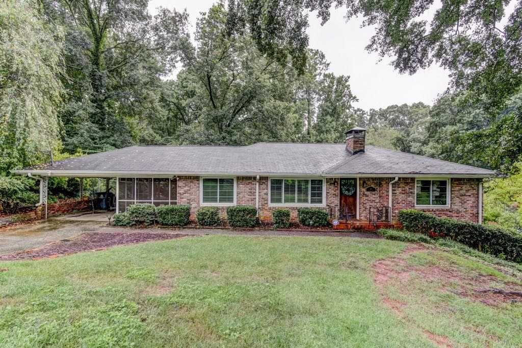 3 bedroom, 1,376 sq ft single family residence sold at 145 Hillcrest Drive, Roswell, GA 30075