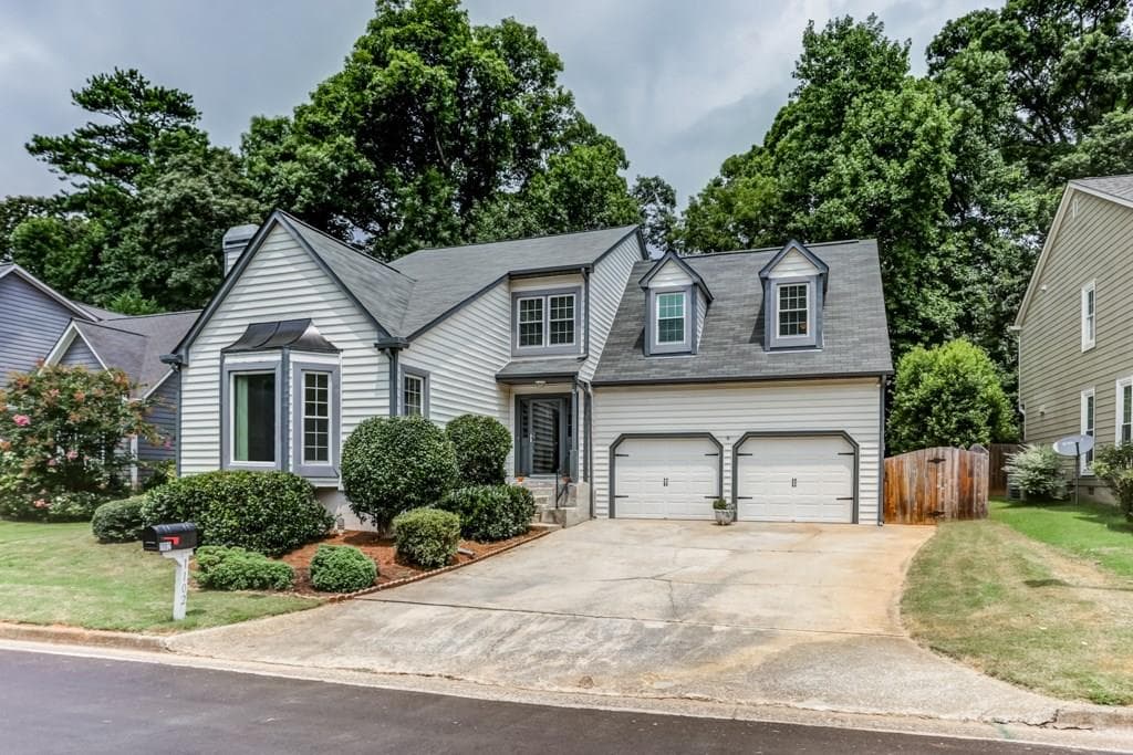 1102 Dunbarton Trace, Brookhaven, GA 30319 — most recent listing photo
