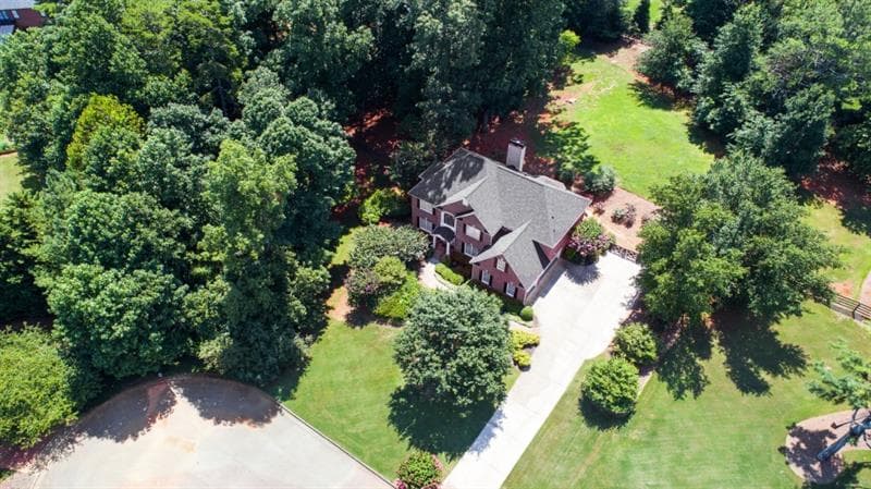 5 bedroom, 3,978 sq ft single family residence sold at 235 Aylesford Court, Milton, GA 30004