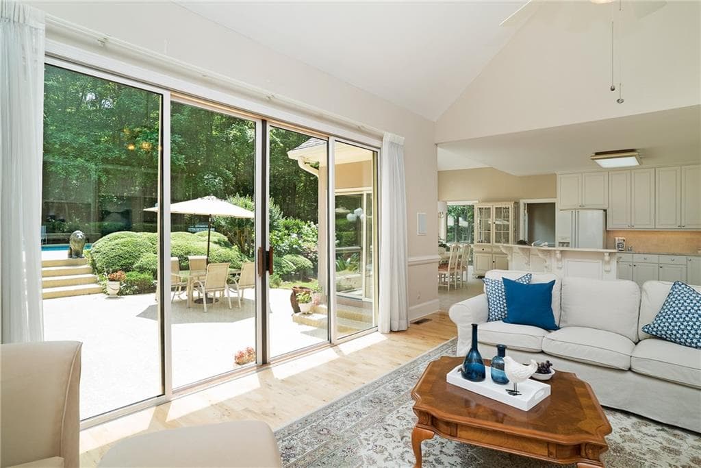 5 bedroom, 4,042 sq ft single family residence sold at 240 Galsworthy Court, Roswell, GA 30075