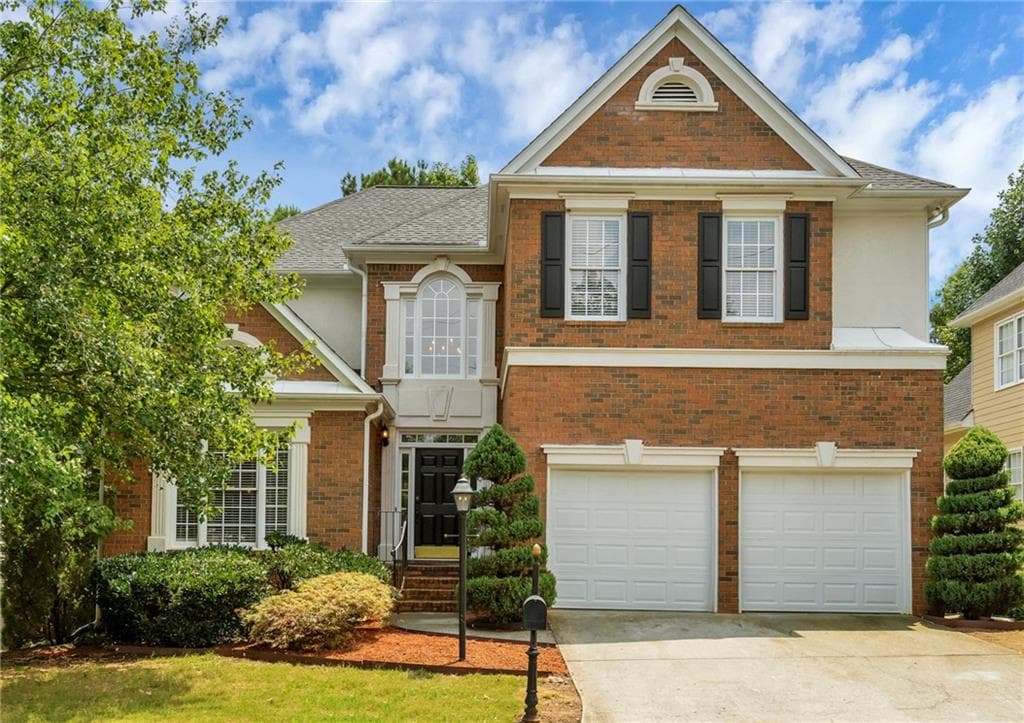 5 bedroom, 3,800 sq ft single family residence sold at 5202 Marston Road, Dunwoody, GA 30360