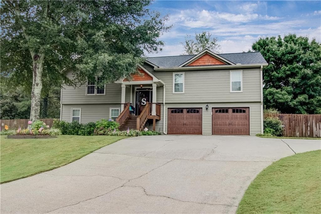 5 bedroom, 2,106 sq ft single family residence sold at 3610 HAMIL CHASE Way, Buford, GA 30519