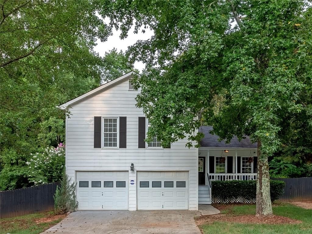 4255 Hidden Meadow Circle, Sugar Hill, GA 30518 — most recent listing photo