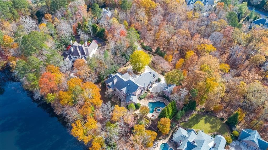 2020 Grande Loch, Roswell, GA 30075 — most recent listing photo