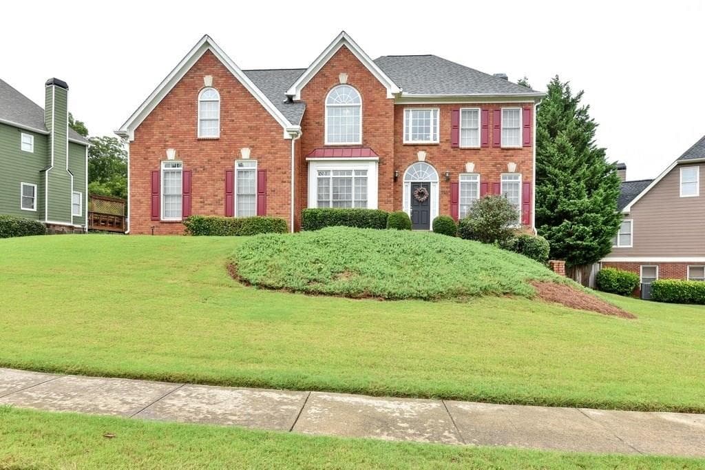 5592 Hedge Brooke Drive, Acworth, GA 30101 — most recent listing photo